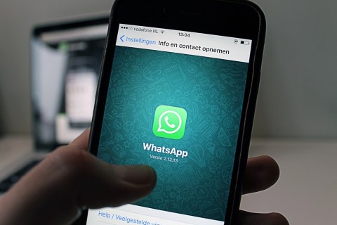 Почему не доходят сообщения в whatsapp одна галочка