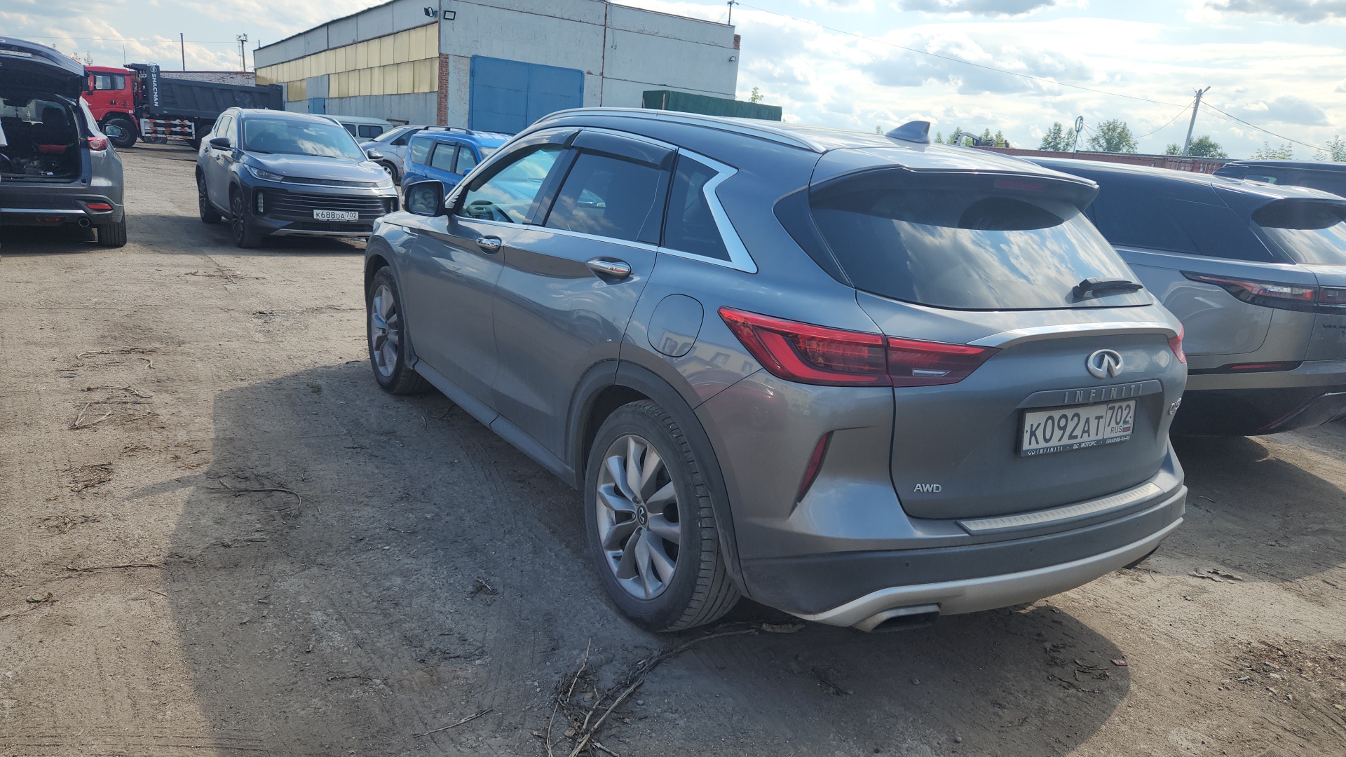 INFINITI QX50
