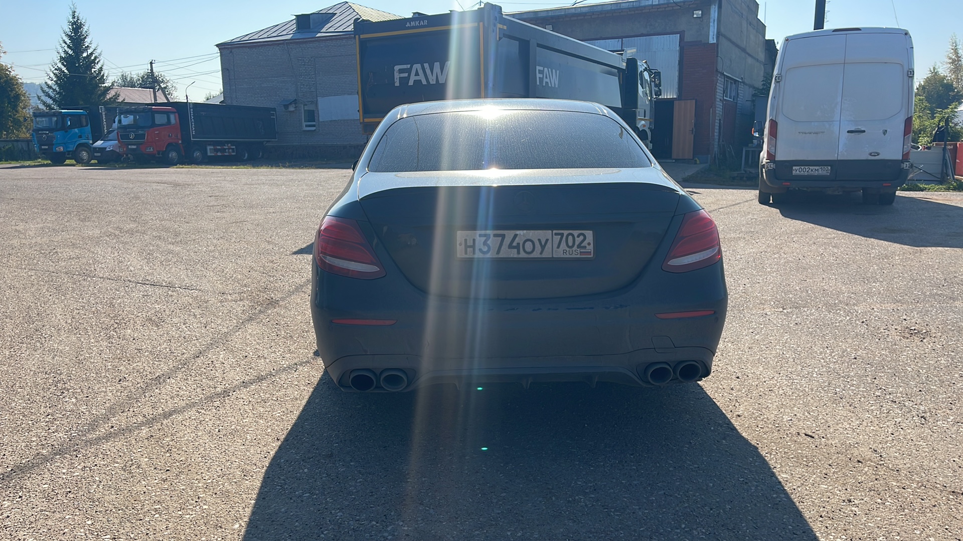 Mercedes-Benz E седан