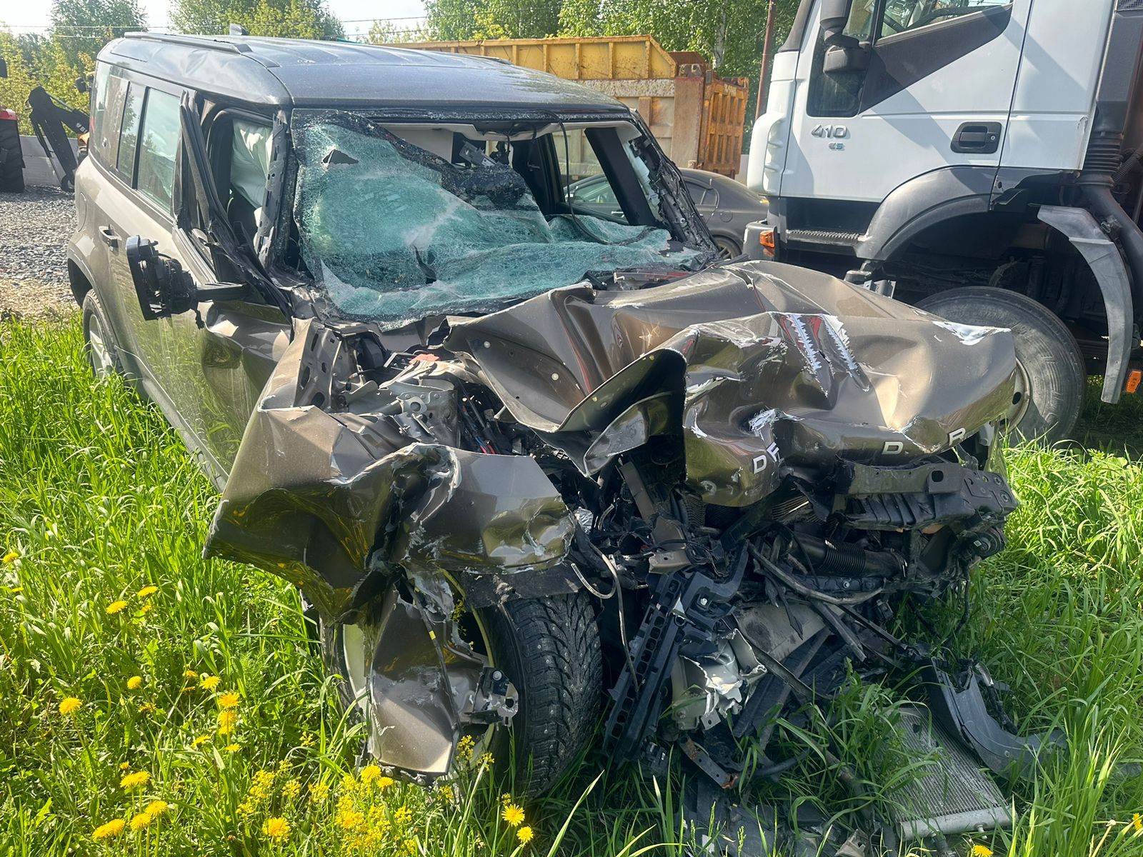 Land Rover Defender 110