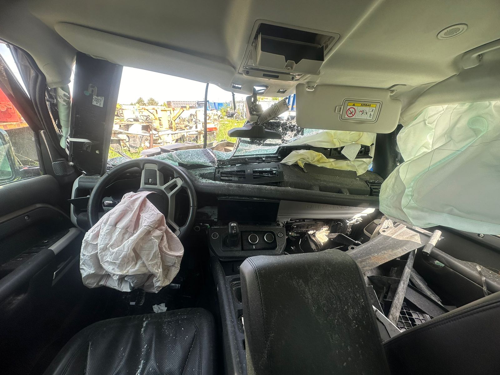 Land Rover Defender 110