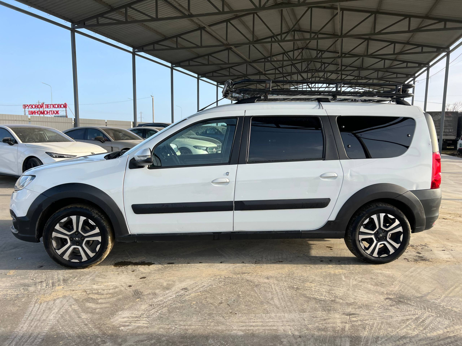 LADA LARGUS Luxe Prestige