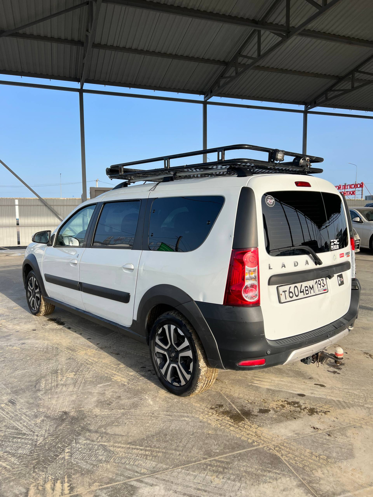 LADA LARGUS Luxe Prestige