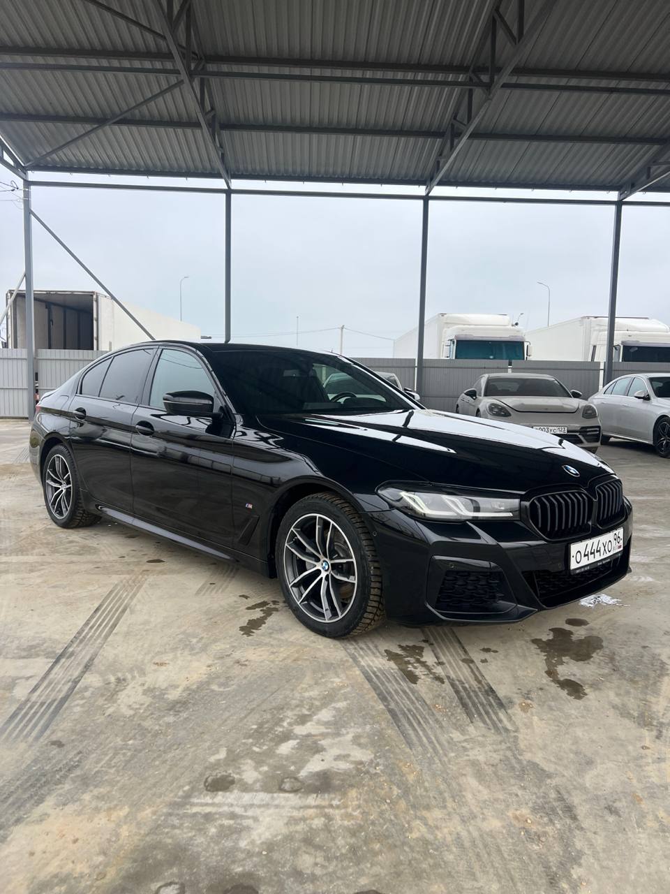 BMW 5-SERIES 520d xDrive M