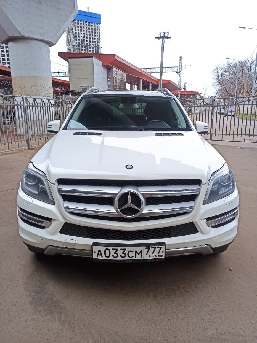 Mercedes-Benz GL-CLASS