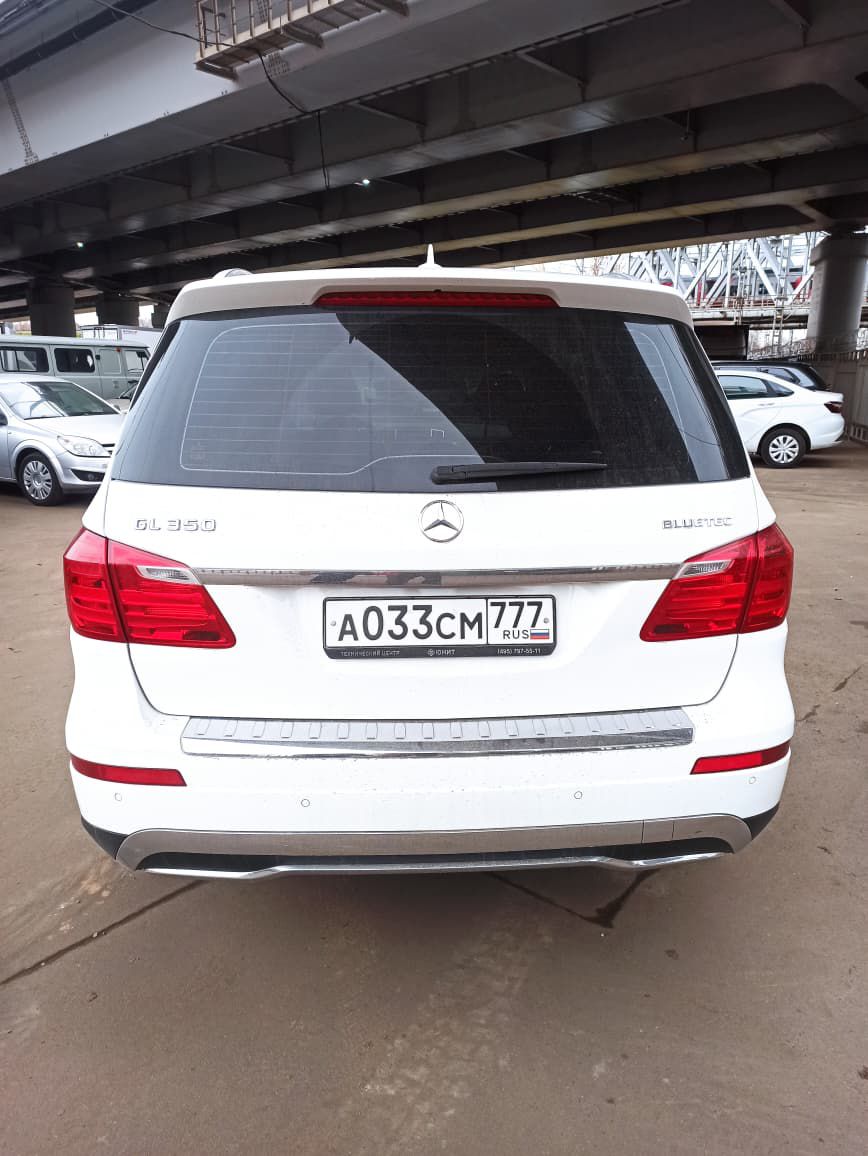 Mercedes-Benz GL-CLASS