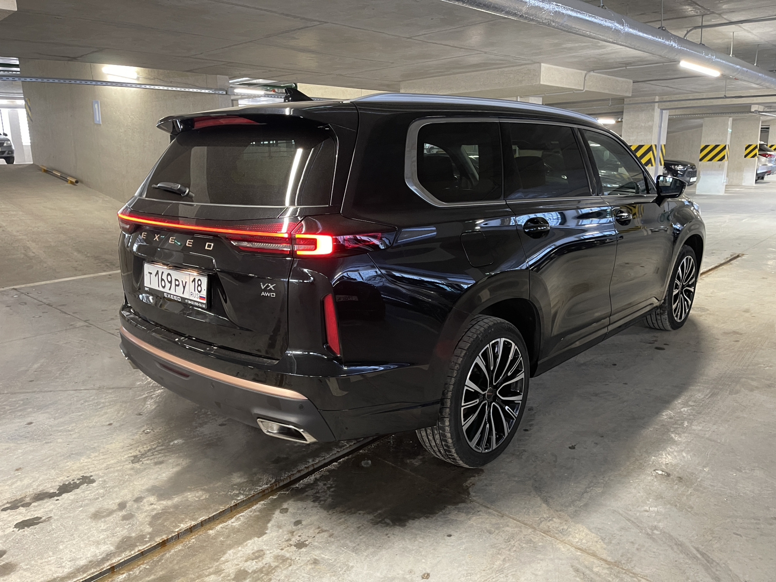 EXEED VX - фото 5