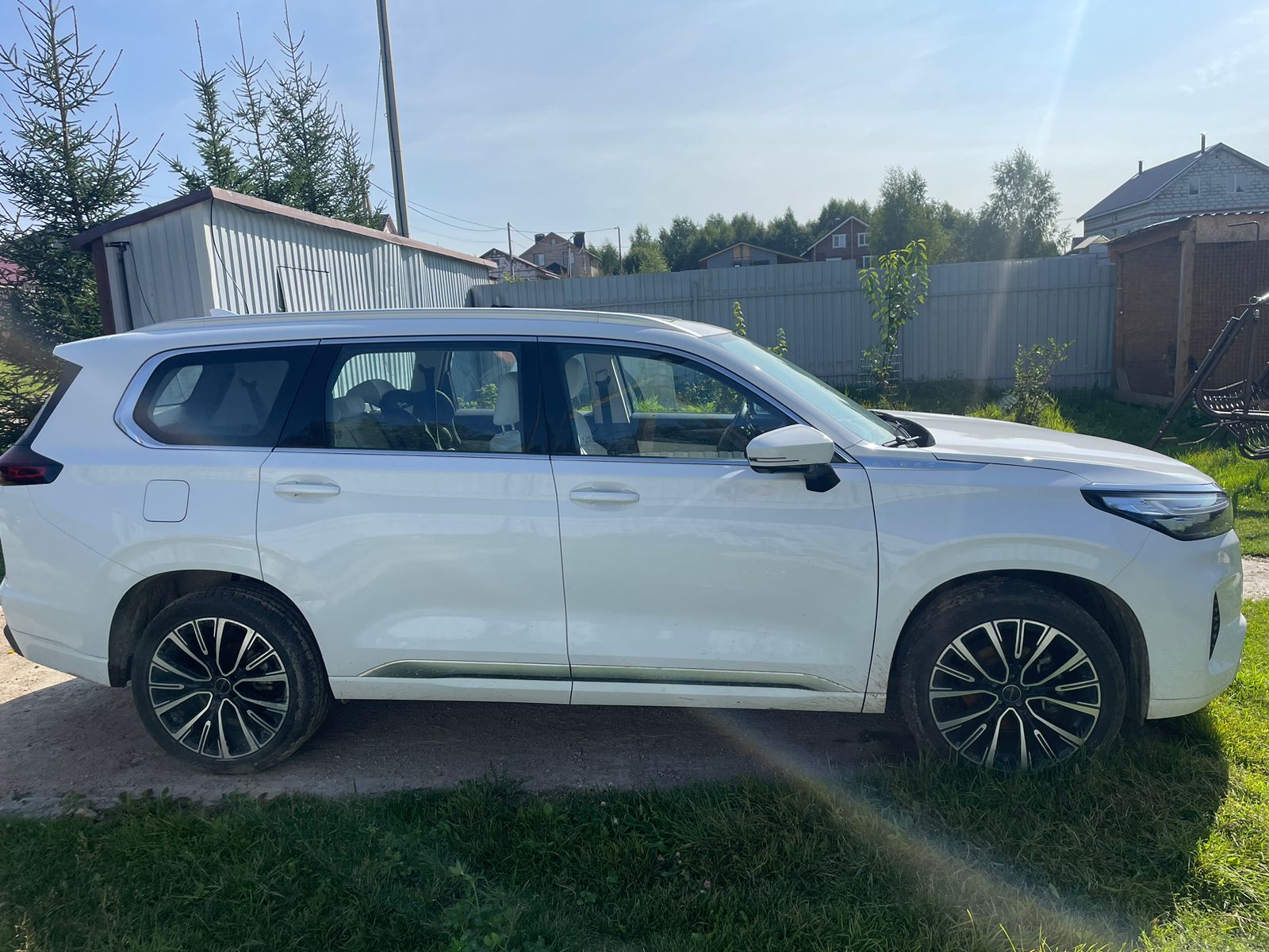 EXEED VX - фото 2