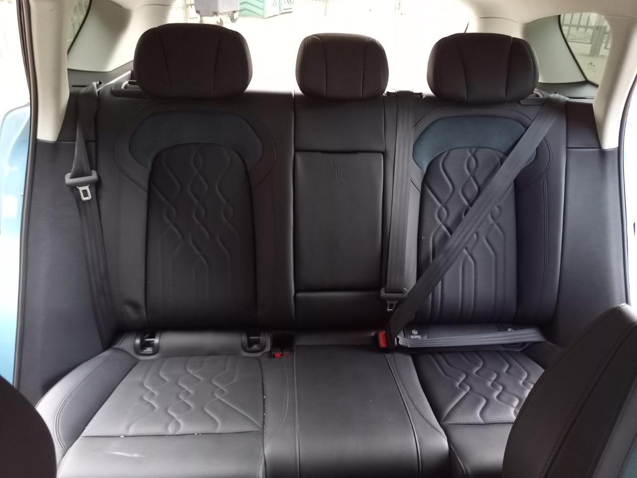 VOYAH Free - фото 3