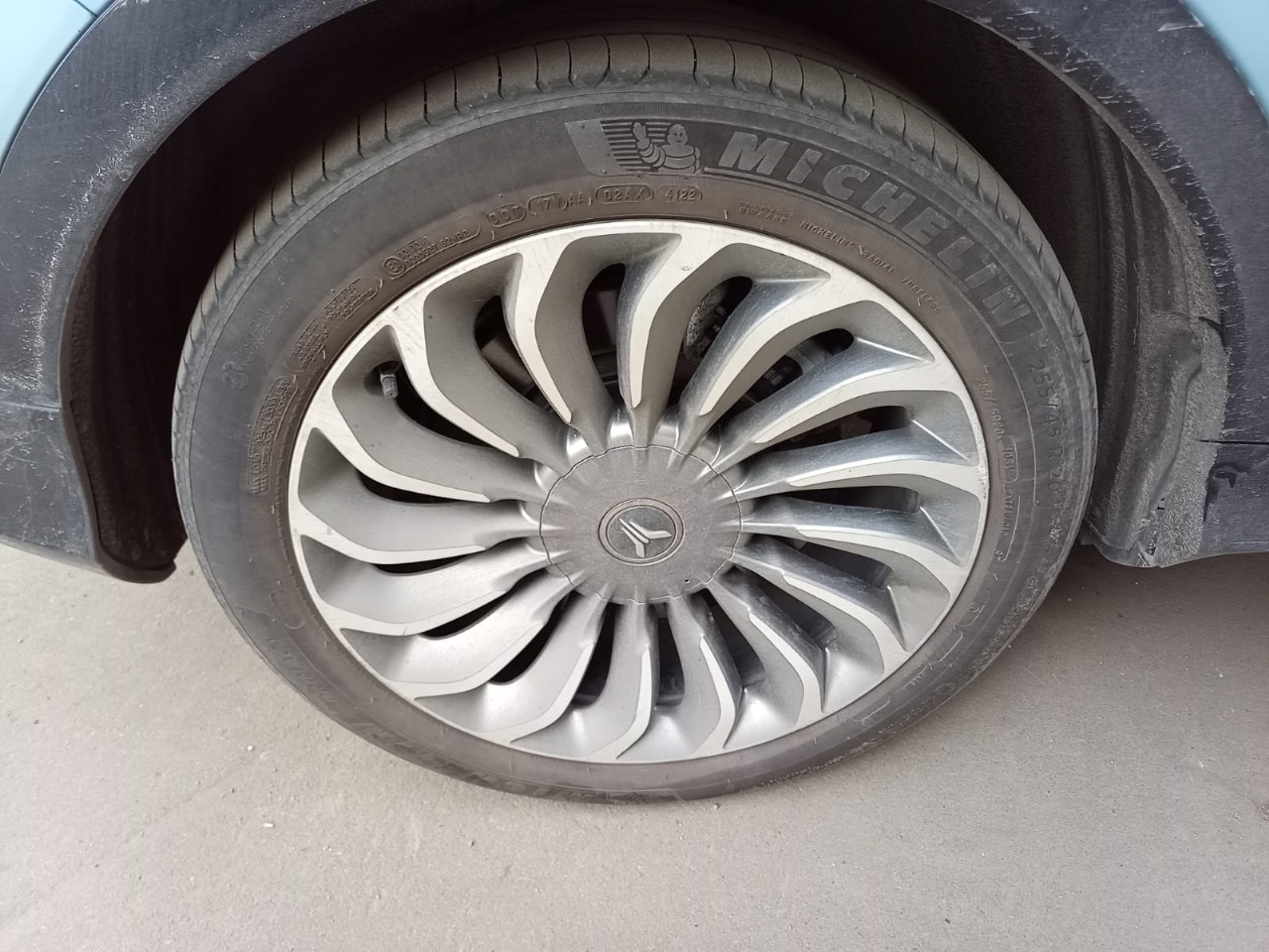 VOYAH Free - фото 5