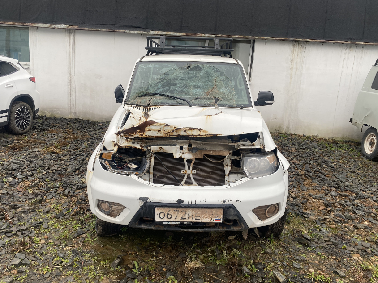 UAZ PATRIOT - фото 1