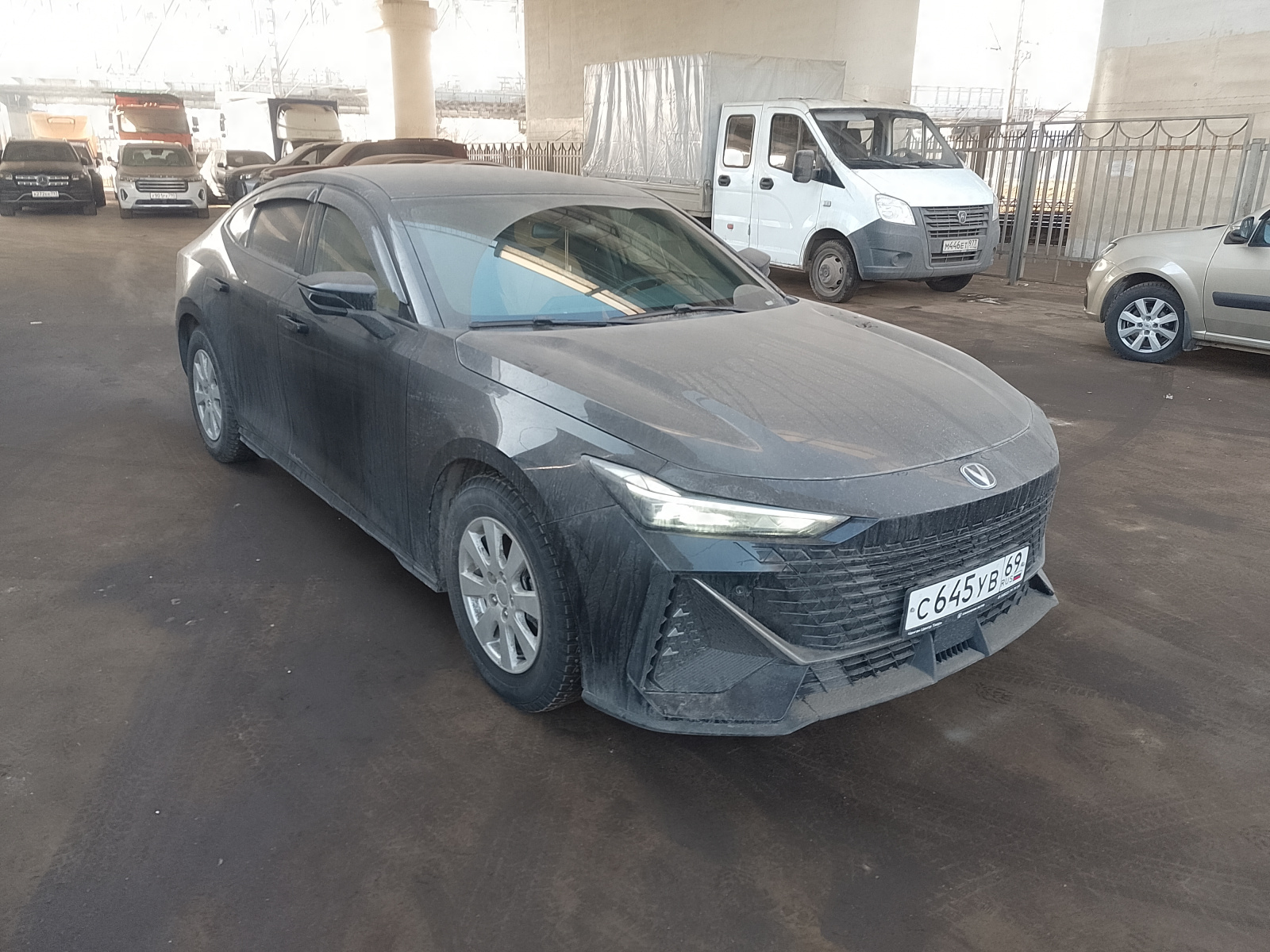 Changan UNI-V - фото 2