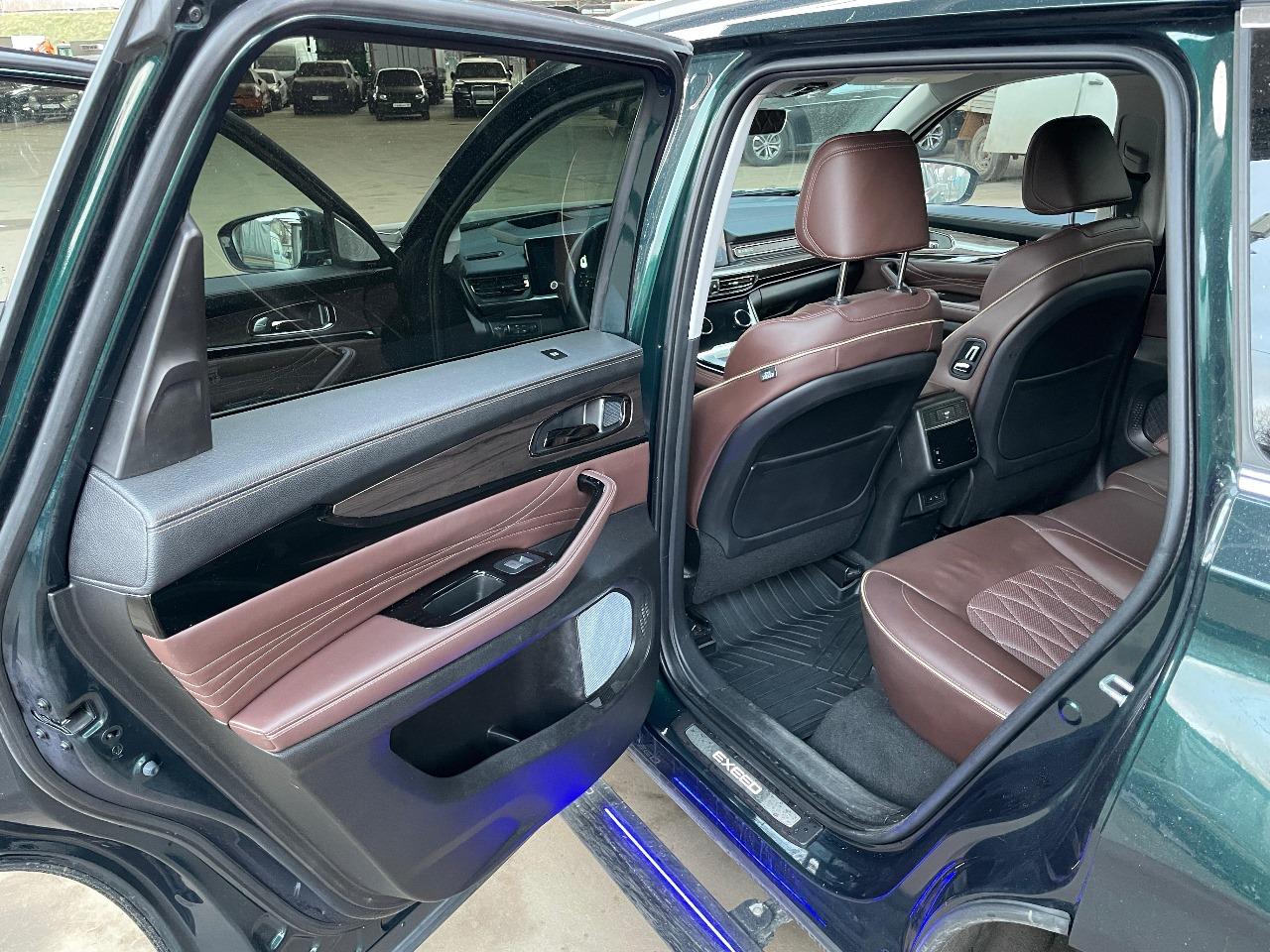 EXEED VX - фото 5