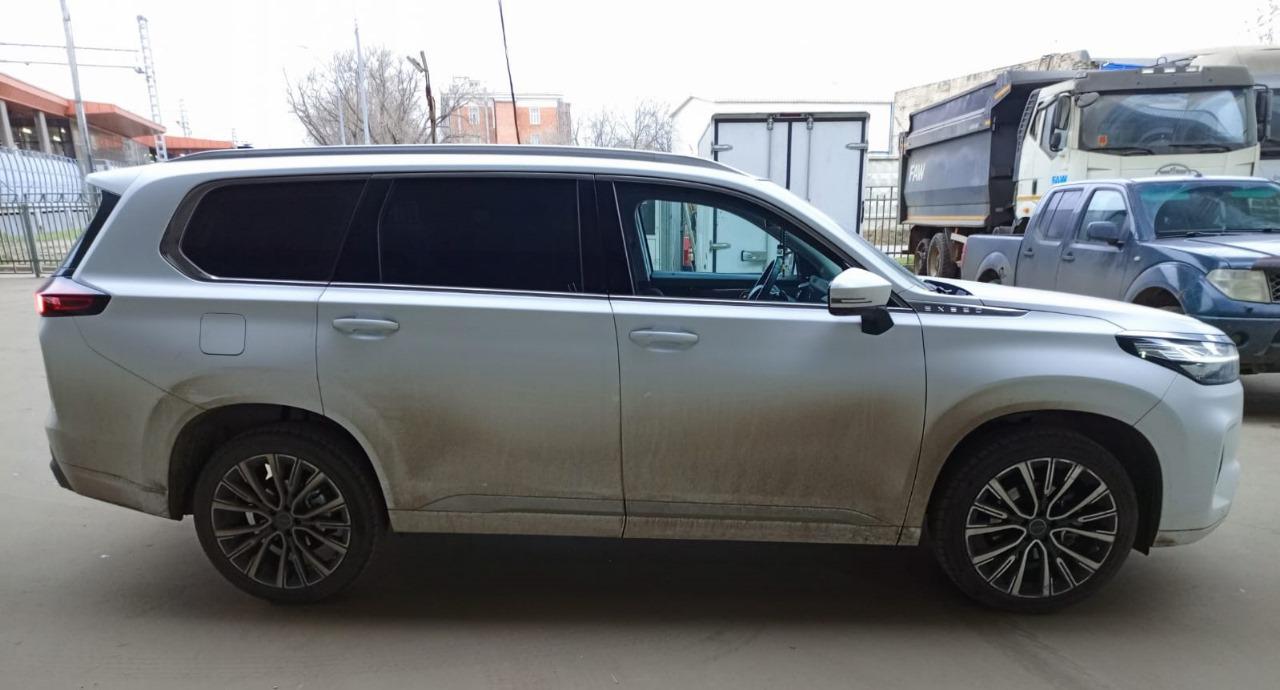 EXEED VX - фото 3