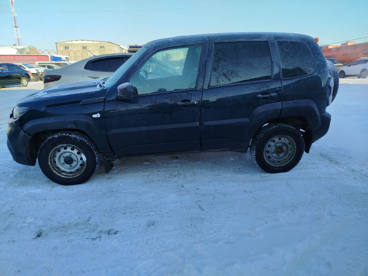 LADA Niva Travel Classic