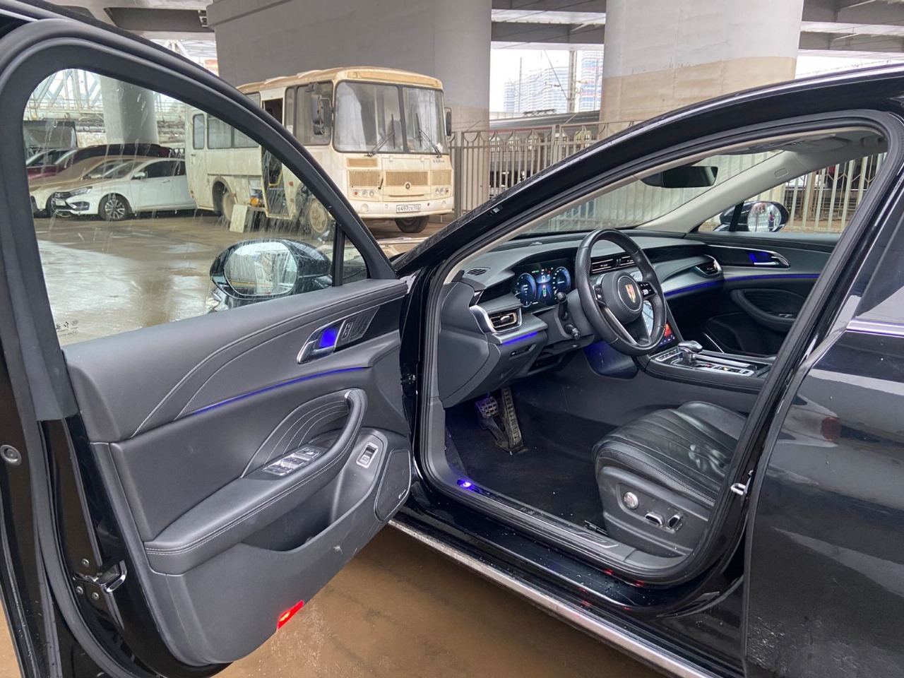 HONGQI H5 - фото 5