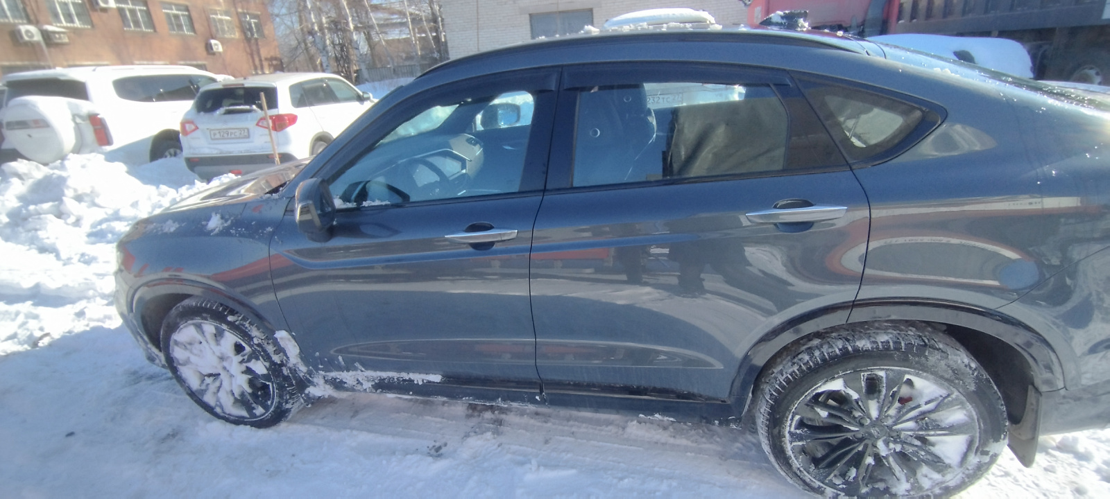 Geely Tugella - фото 4