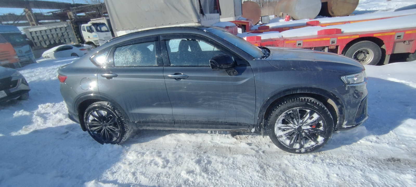 Geely Tugella - фото 5