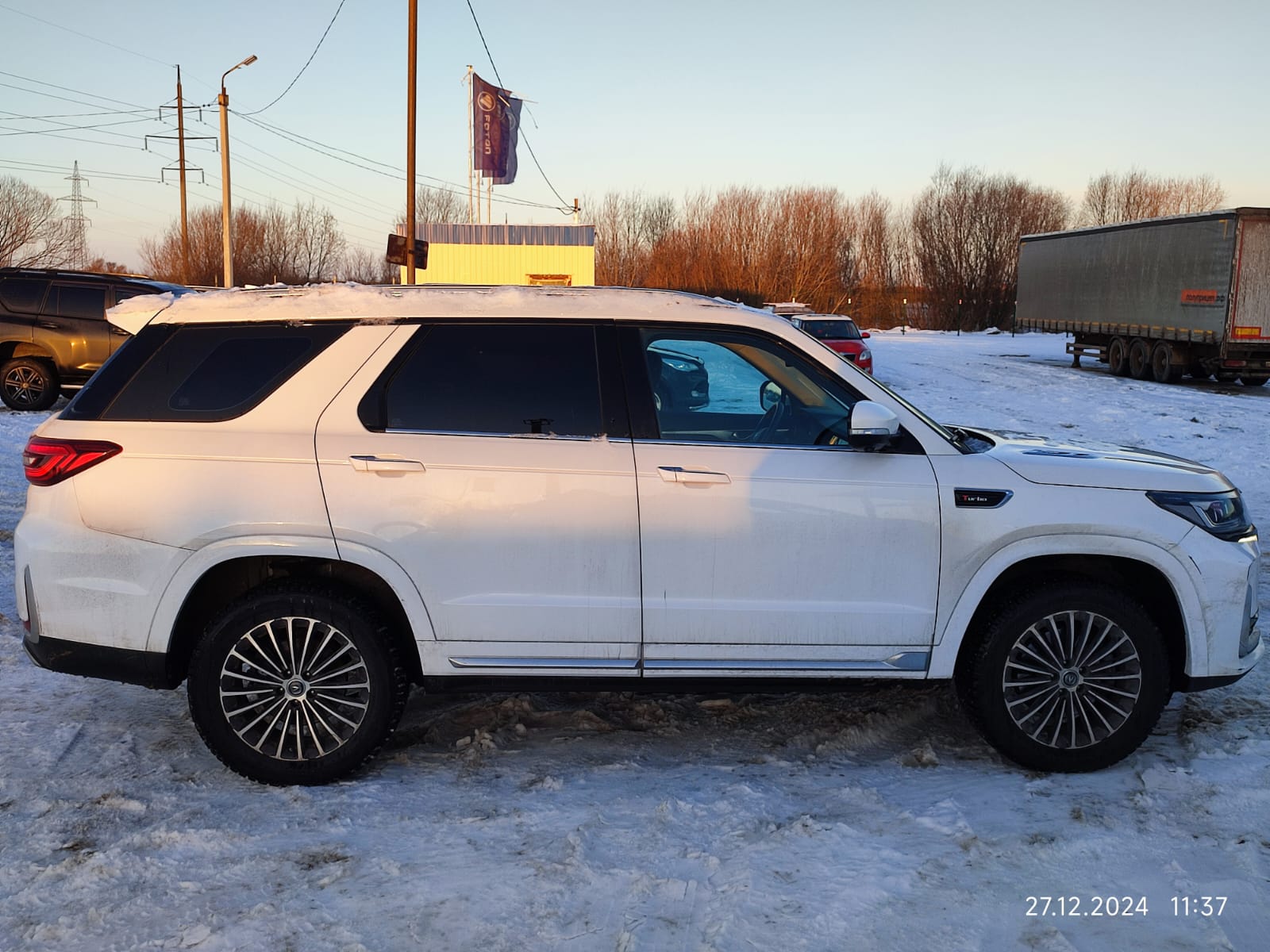 Changan CS95 - фото 3