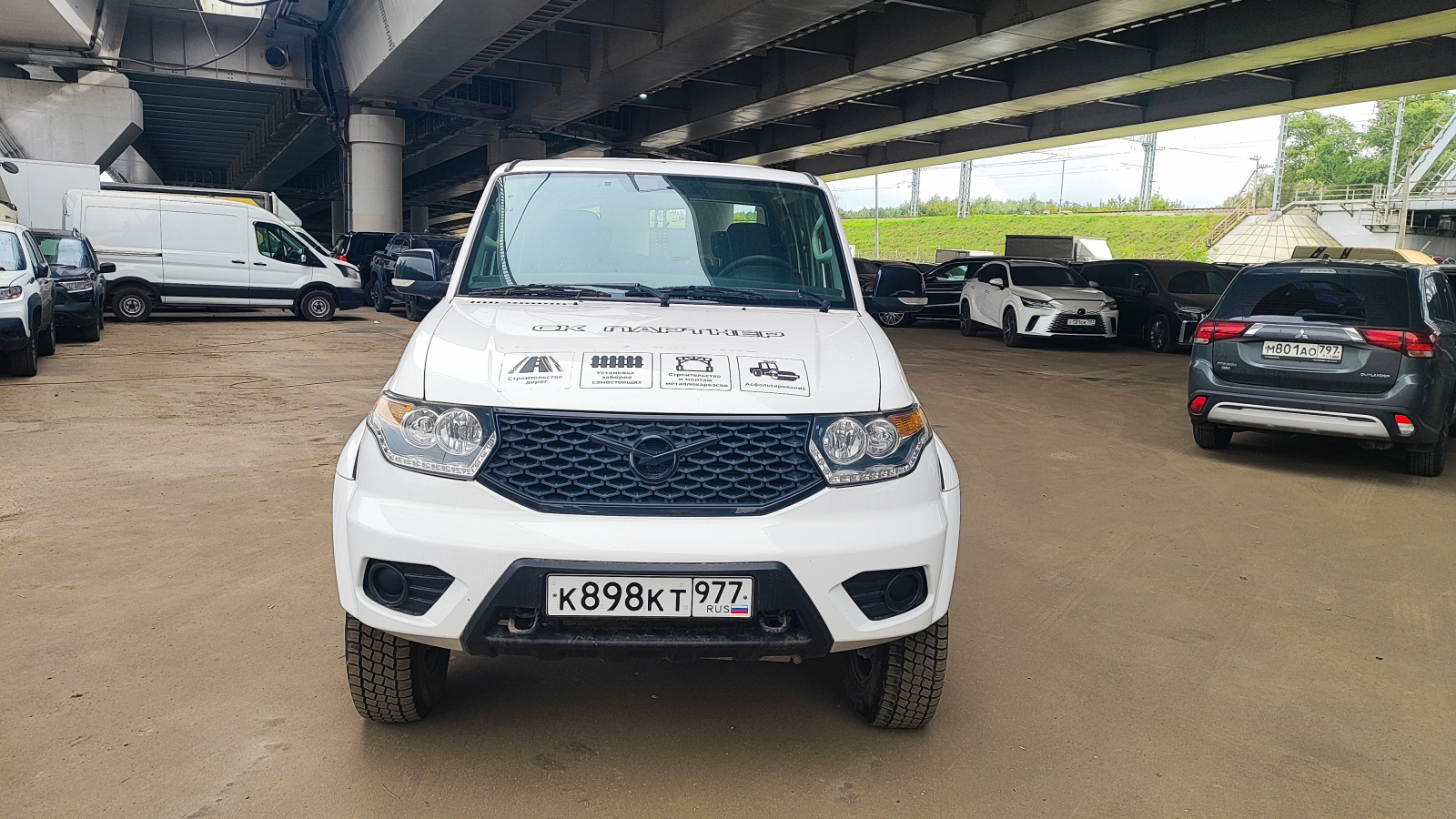 UAZ PATRIOT PICKUP - фото 1