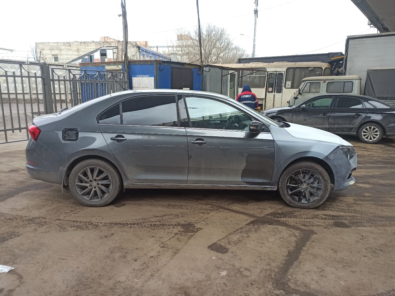 Skoda RAPID - фото 3