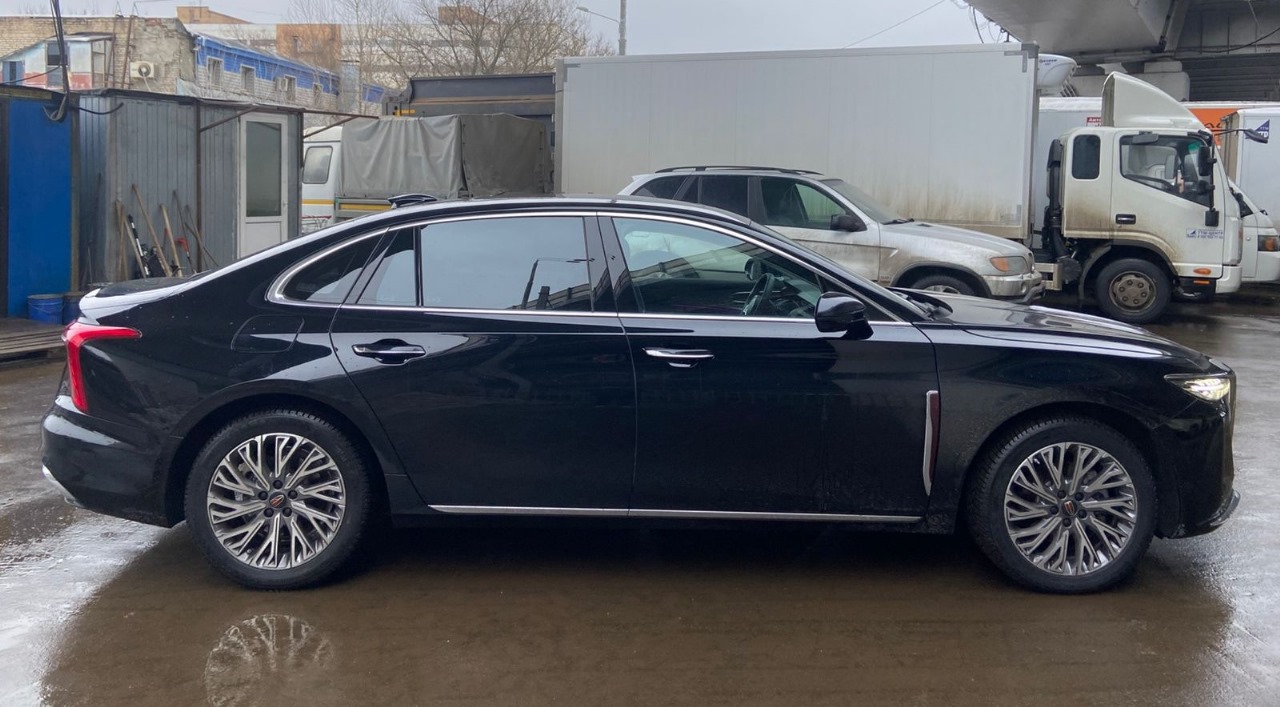 HONGQI H5 - фото 4