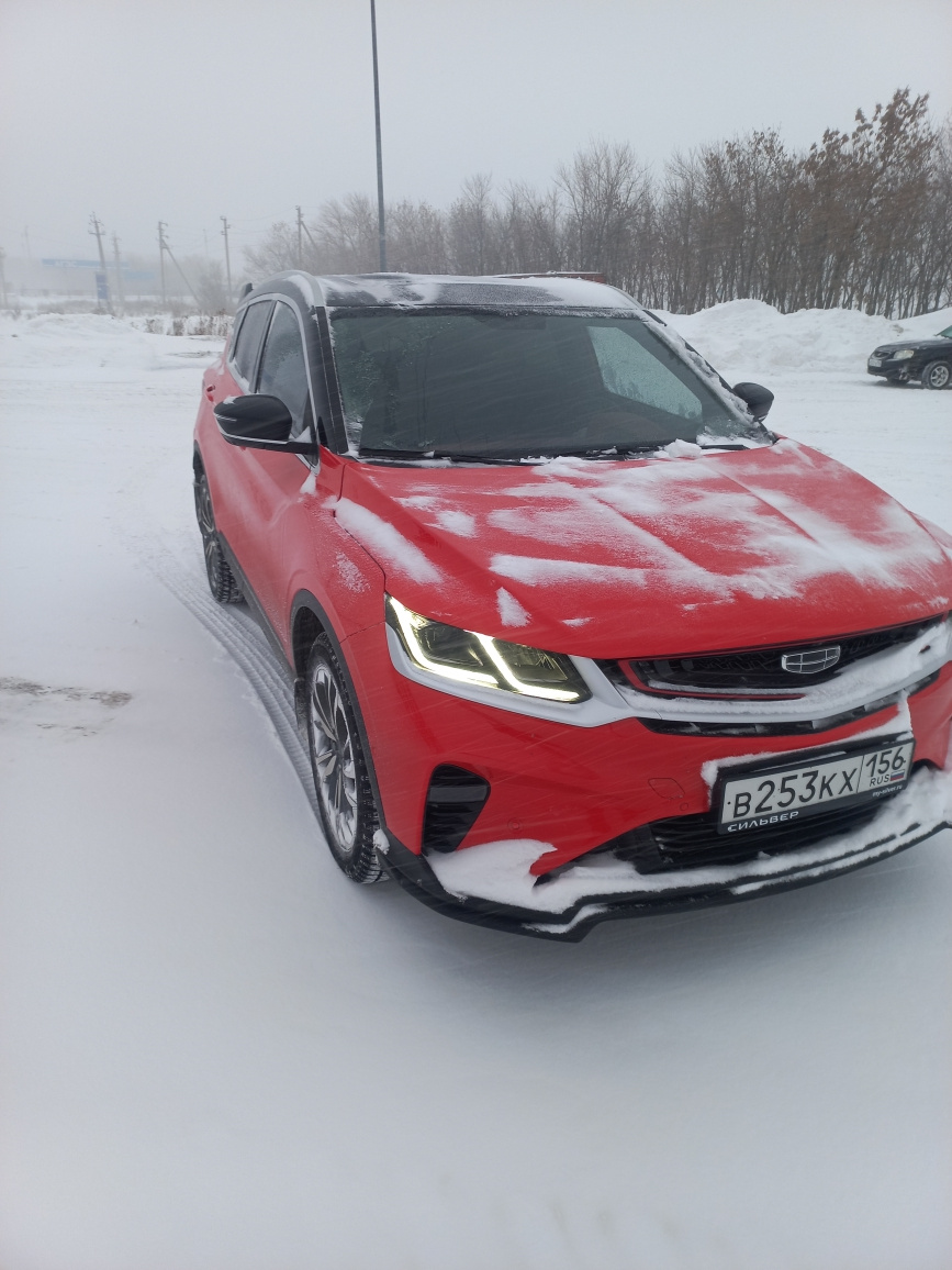 Geely COOLRAY - фото 2