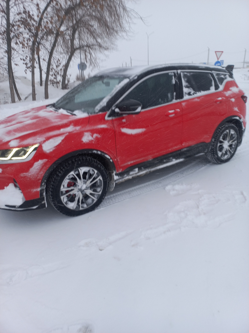 Geely COOLRAY - фото 5