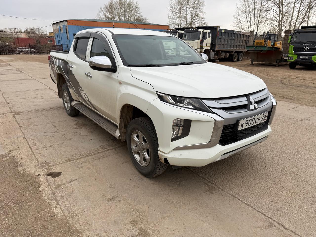 Mitsubishi L200 - фото 2