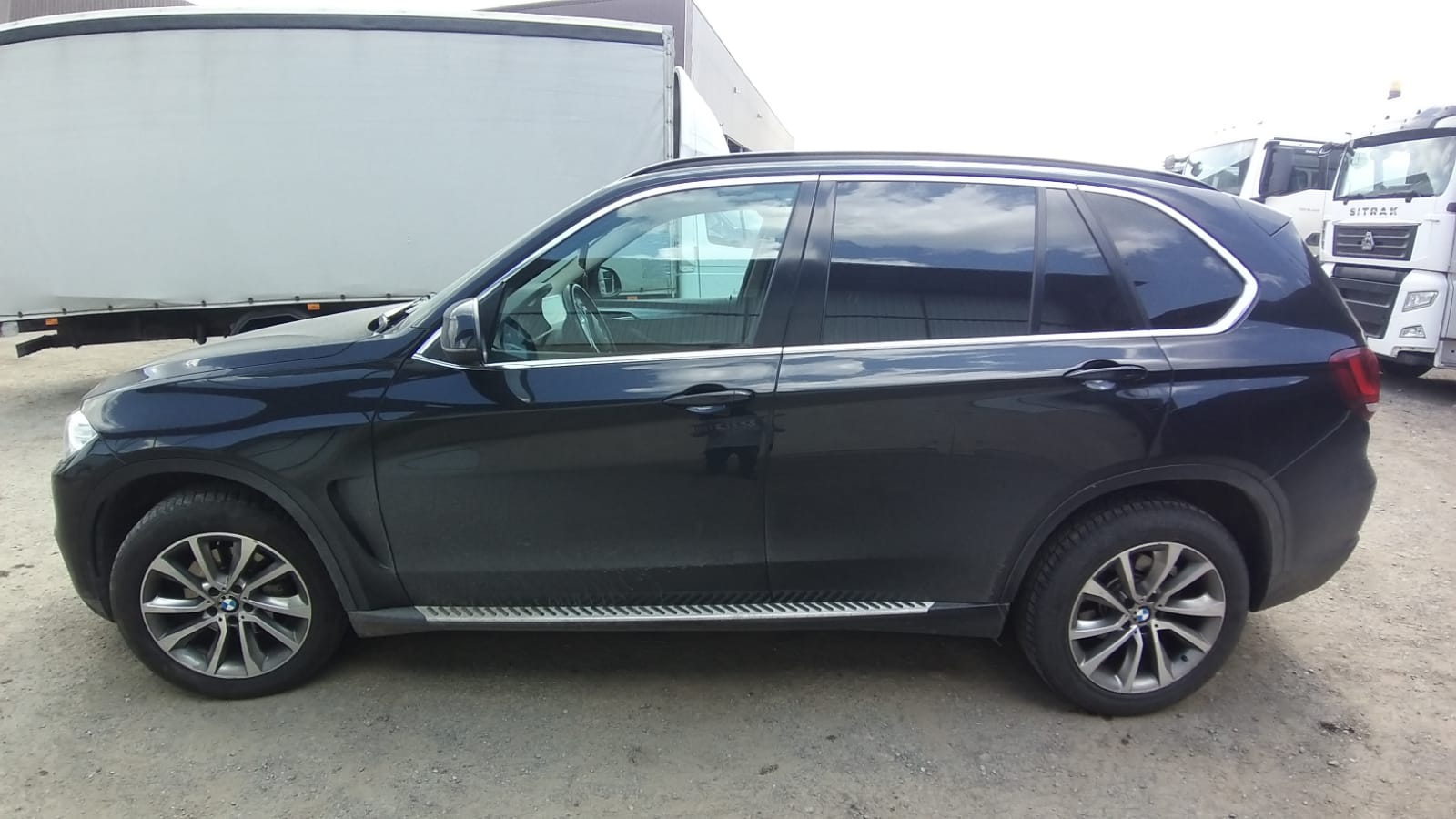 BMW X5 - фото 5