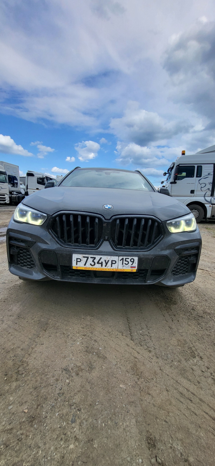 BMW X6 - фото 1