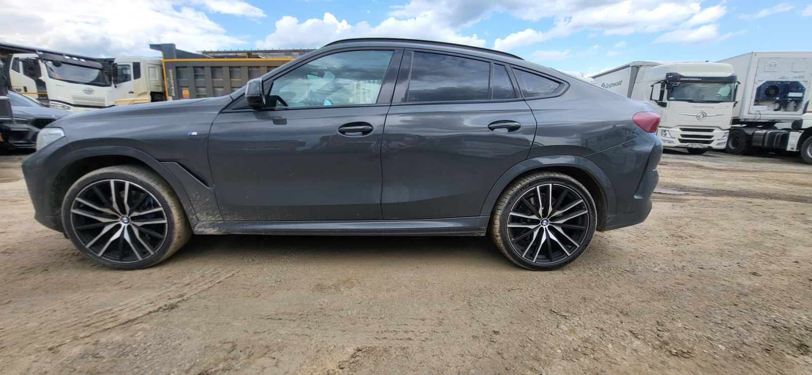 BMW X6 - фото 5