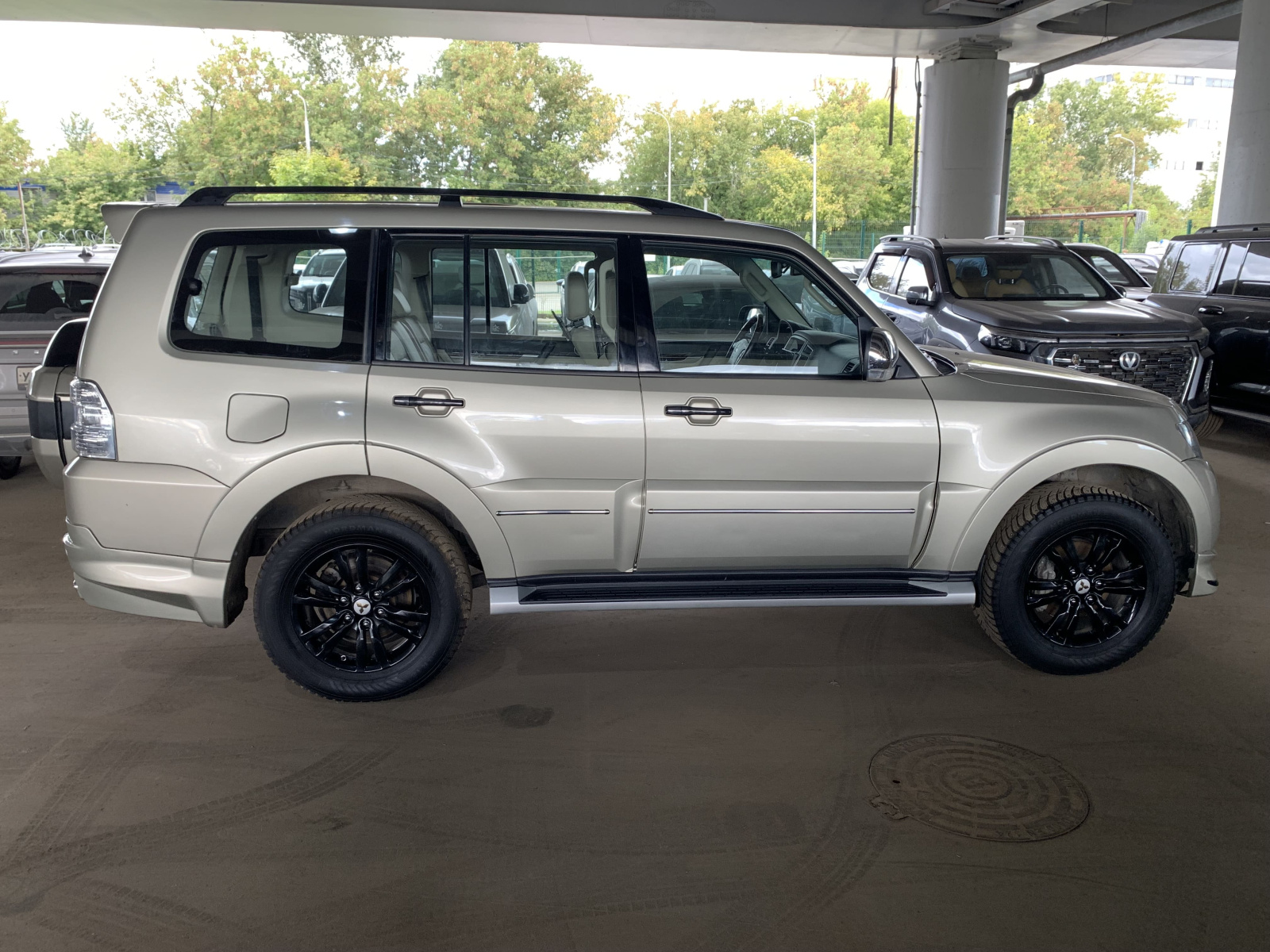 Mitsubishi PAJERO - фото 4