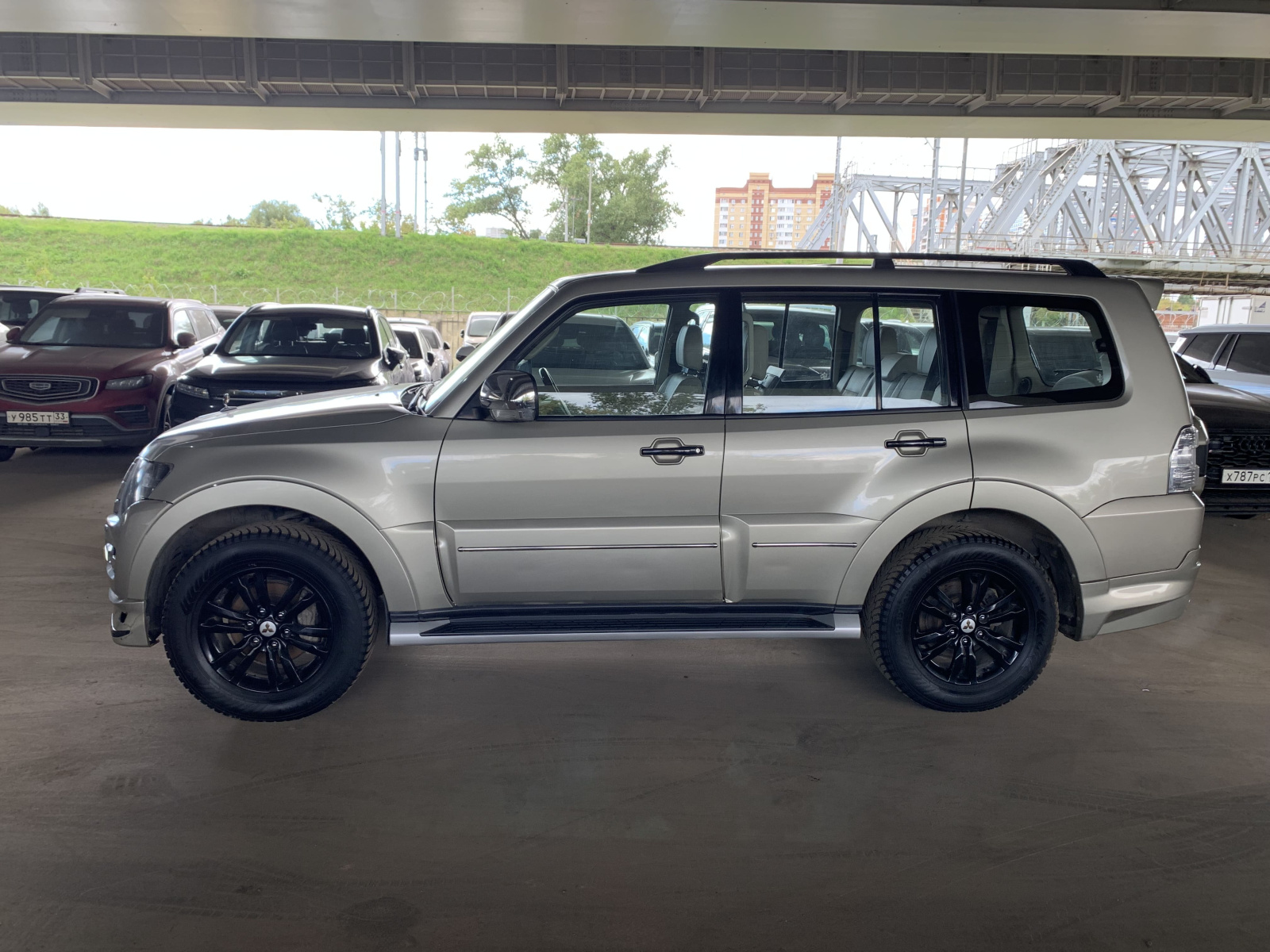 Mitsubishi PAJERO - фото 5