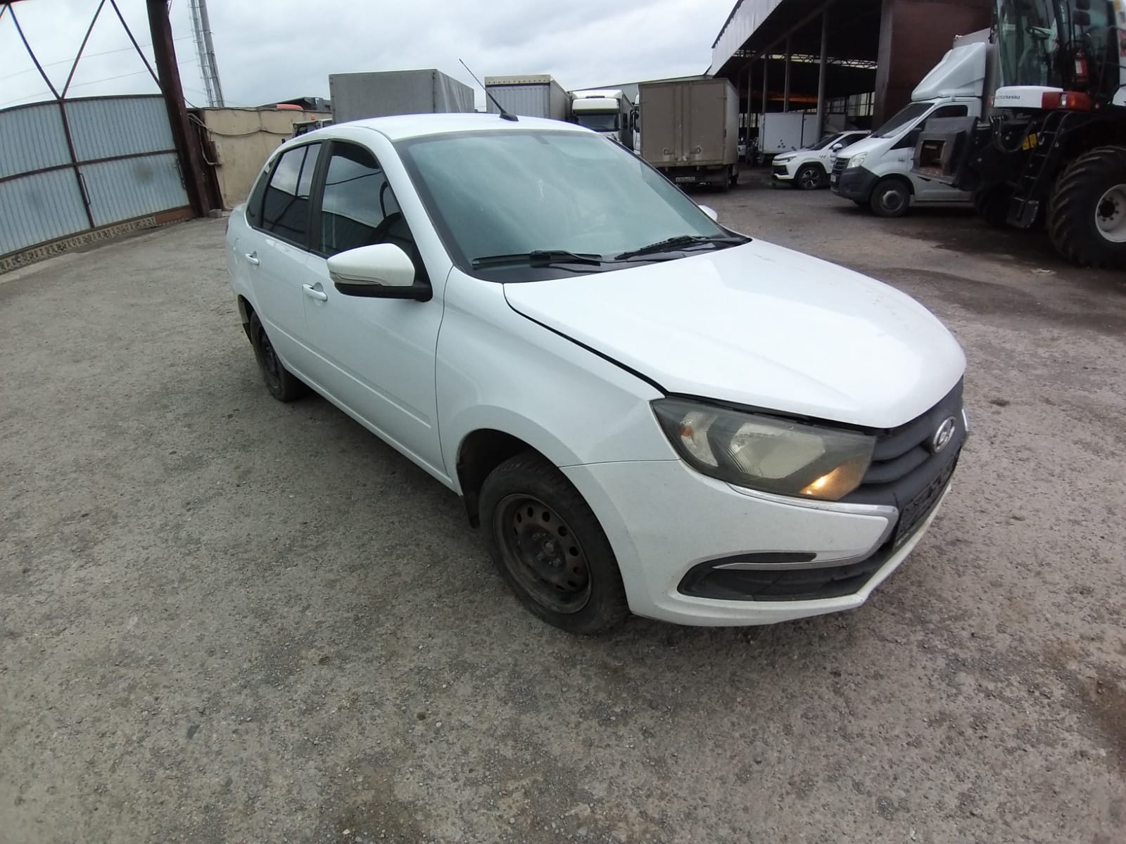 LADA GRANTA - фото 2