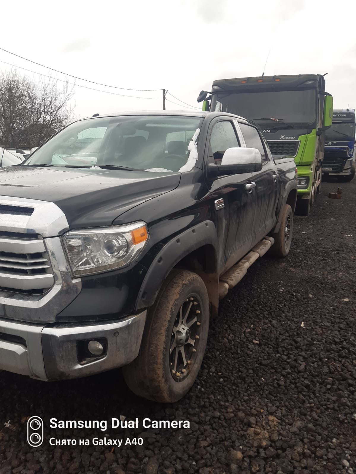 Toyota Tundra - фото 2