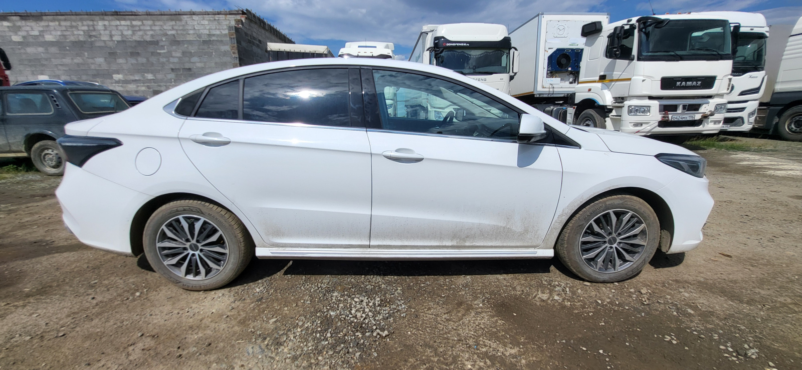 Omoda S5 - фото 4