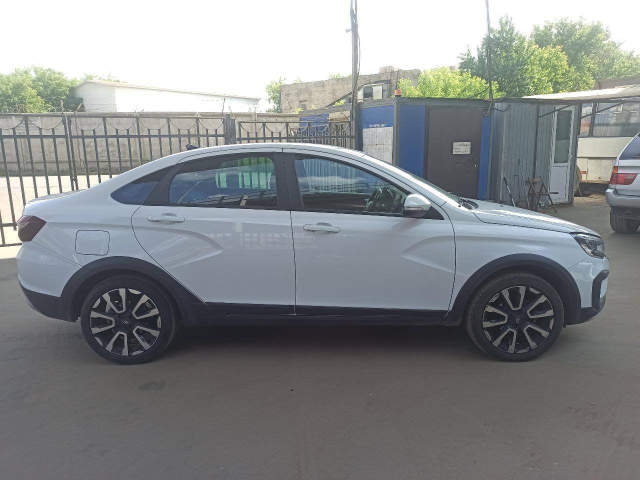 LADA VESTA - фото 4