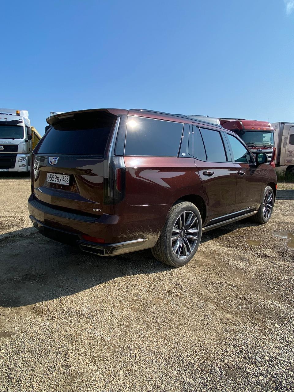 Cadillac ESCALADE - фото 4