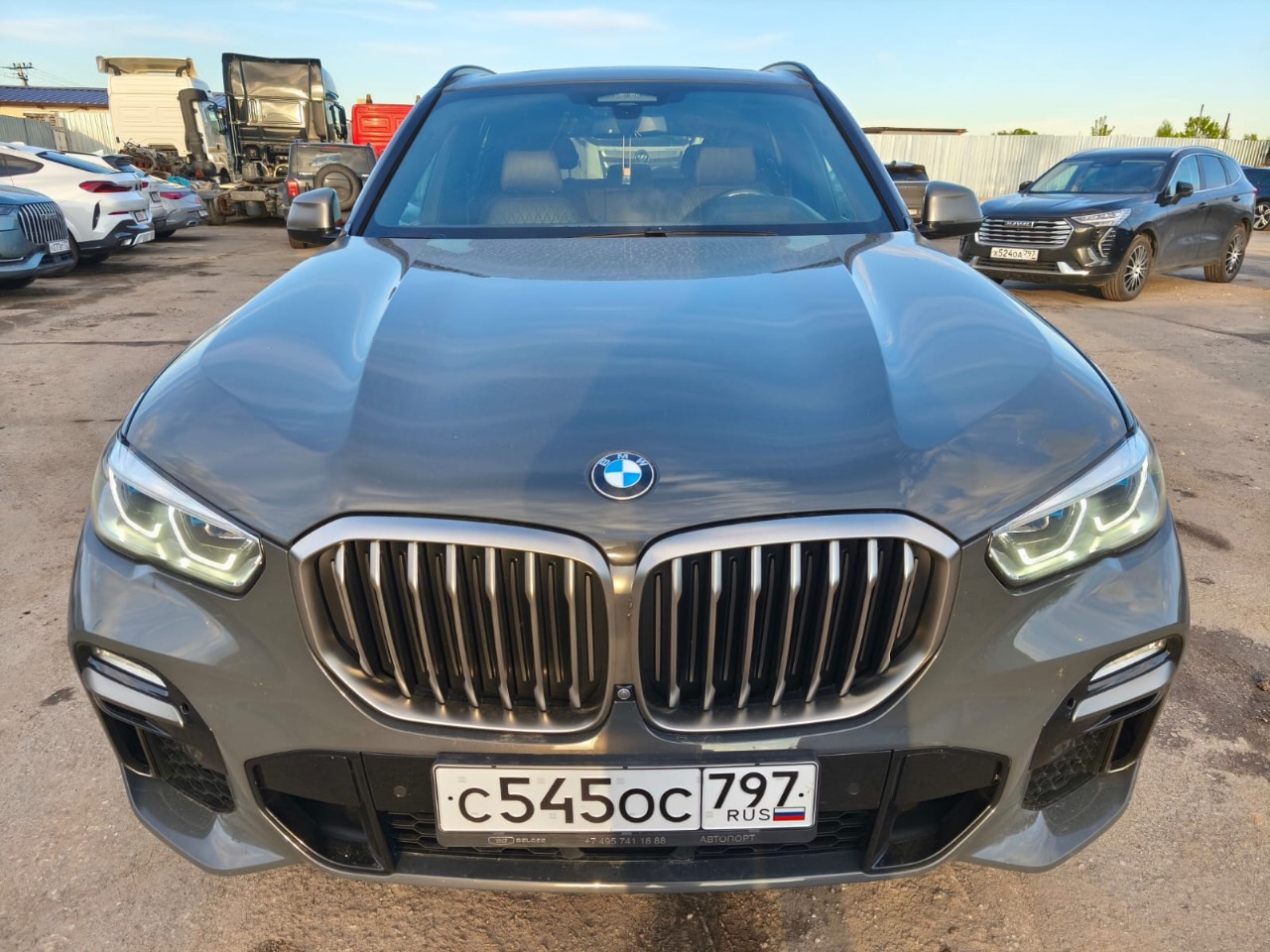 BMW X5 - фото 1