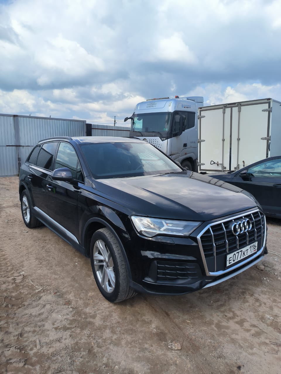 Audi Q7 - фото 3