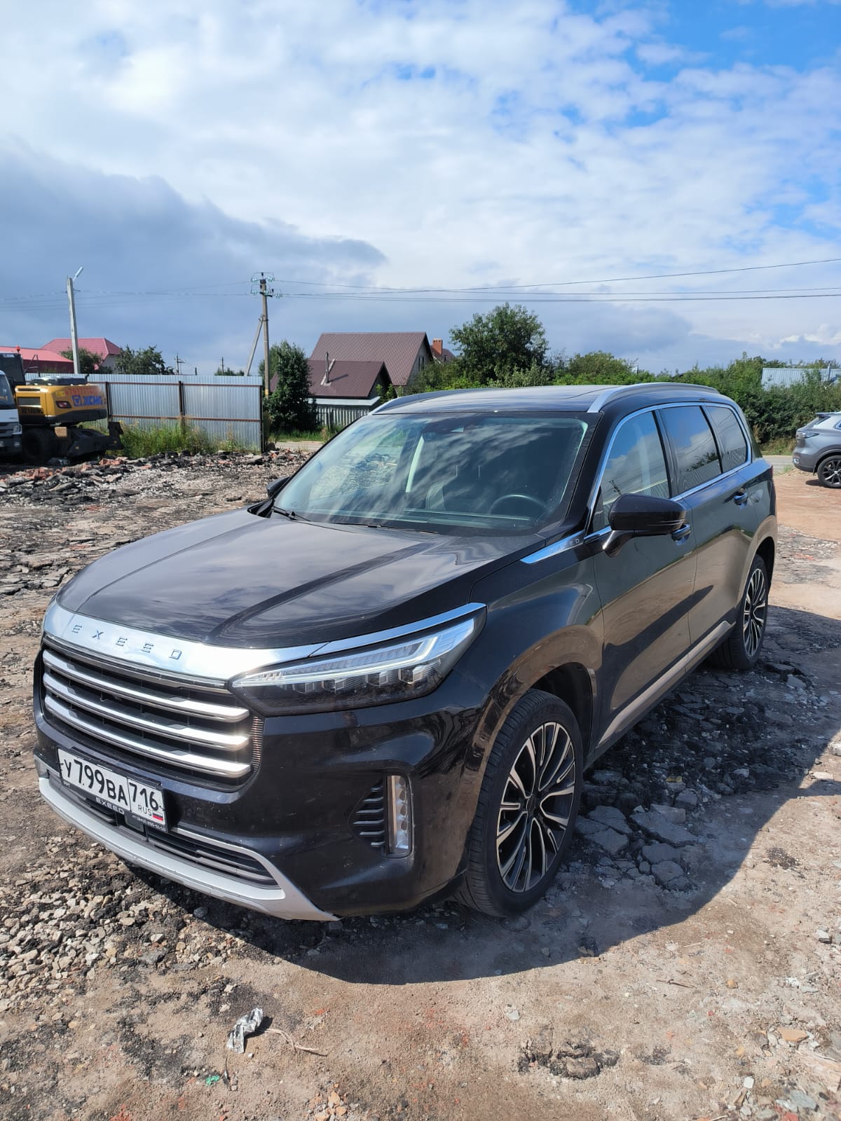 EXEED VX - фото 2