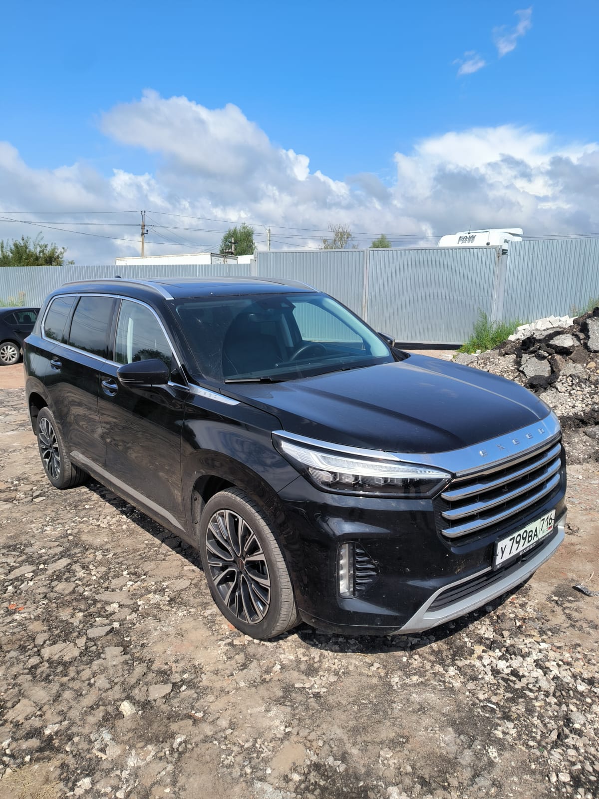 EXEED VX - фото 3