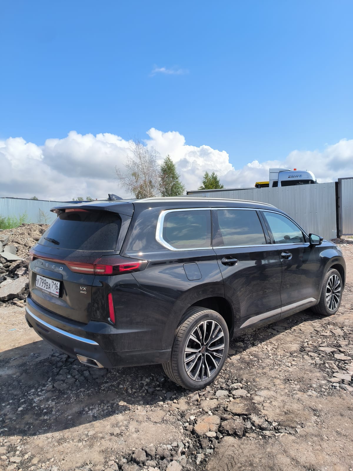 EXEED VX - фото 5