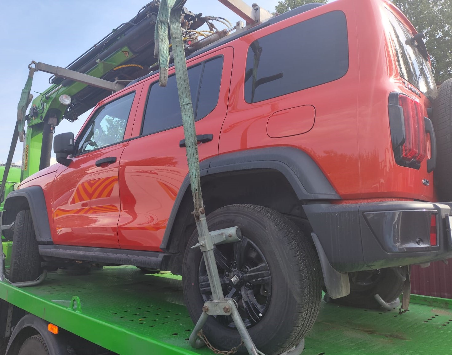 TANK 300 - фото 1