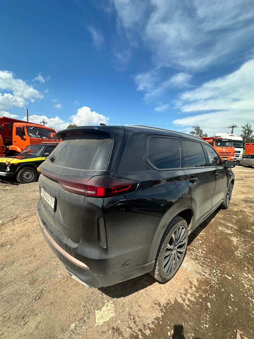 EXEED VX - фото 5