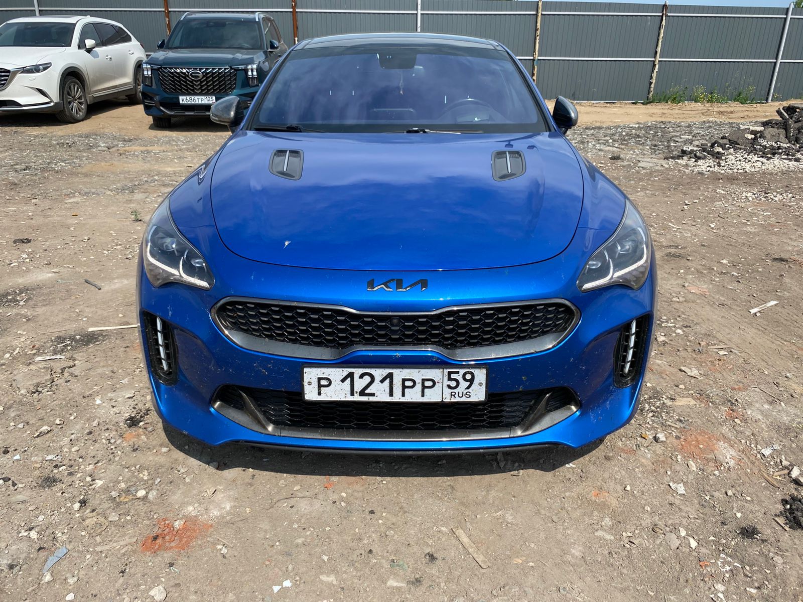 Kia Stinger - фото 1
