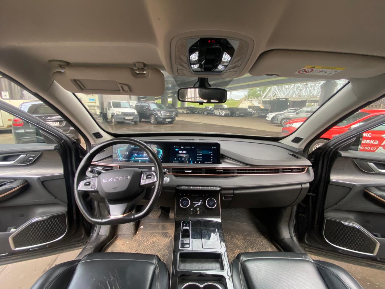 EXEED LX - фото 5