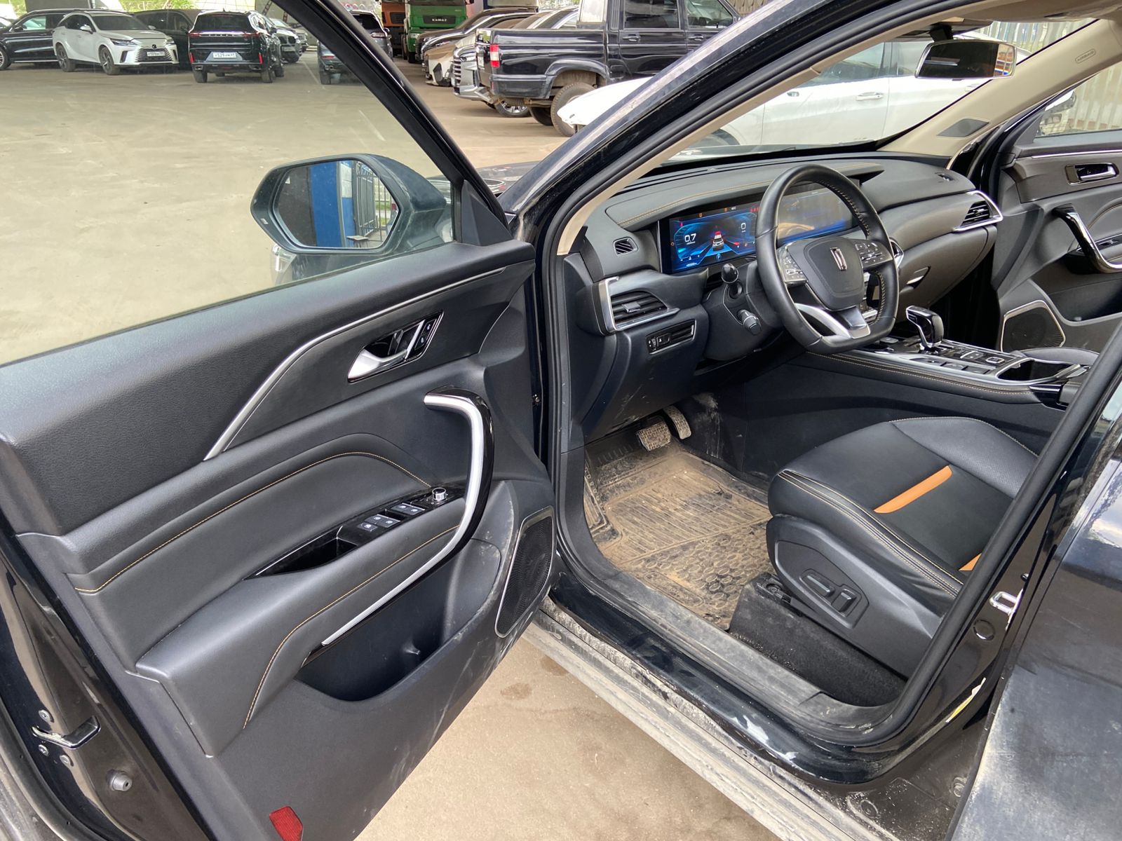 FAW Bestune - фото 5