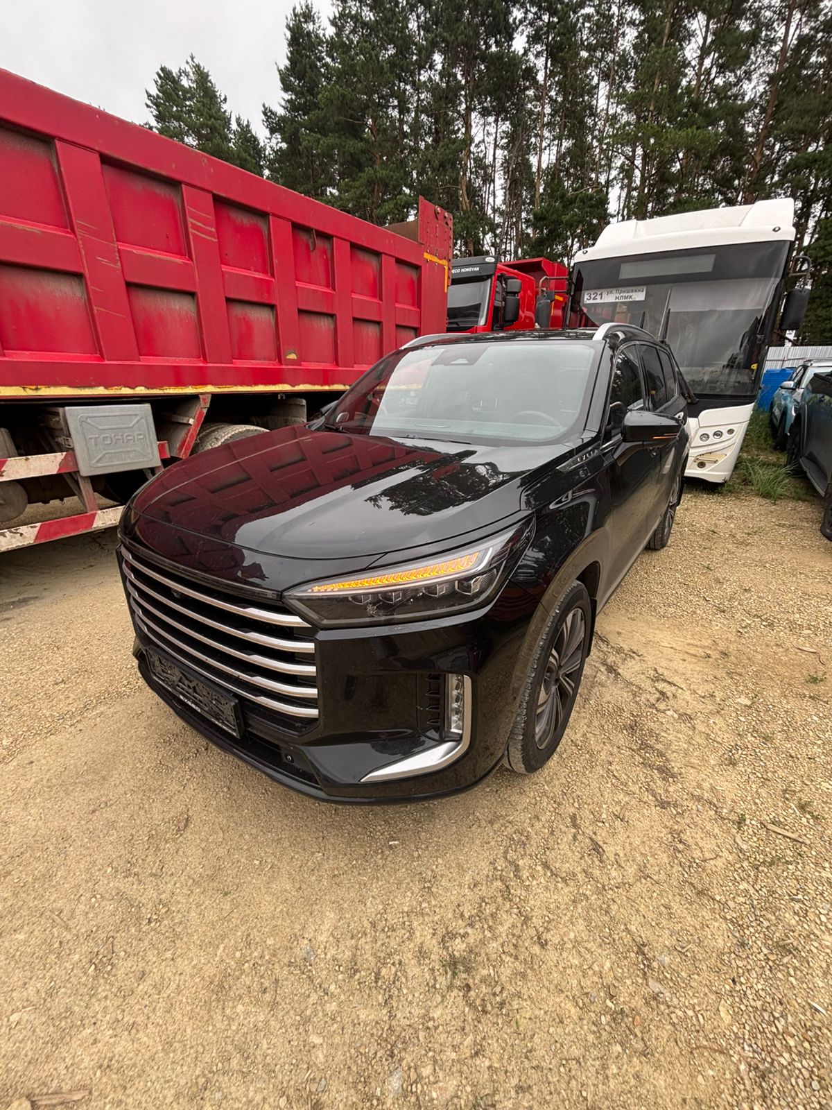 EXEED VX - фото 3